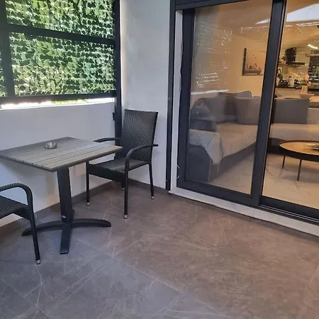 Apartamento Rhodes Center Luxury #1 *